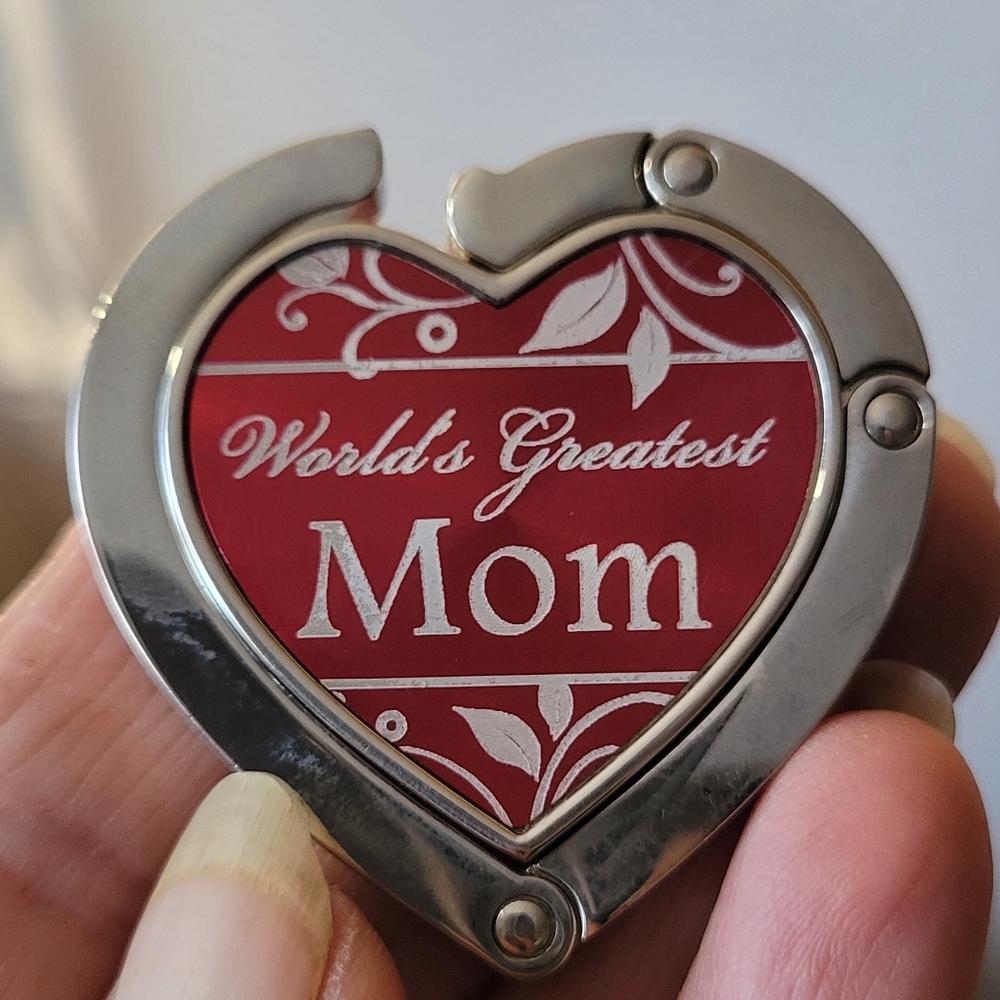 Heart-Shaped World's Greatest Mom Purse Hook